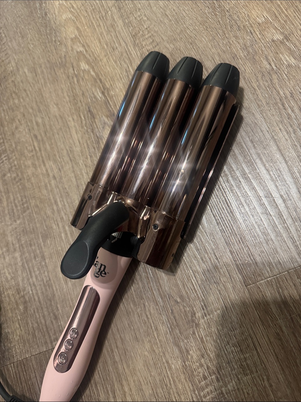Lange Titanium Triple Barrel Waving Iron Le Tridente